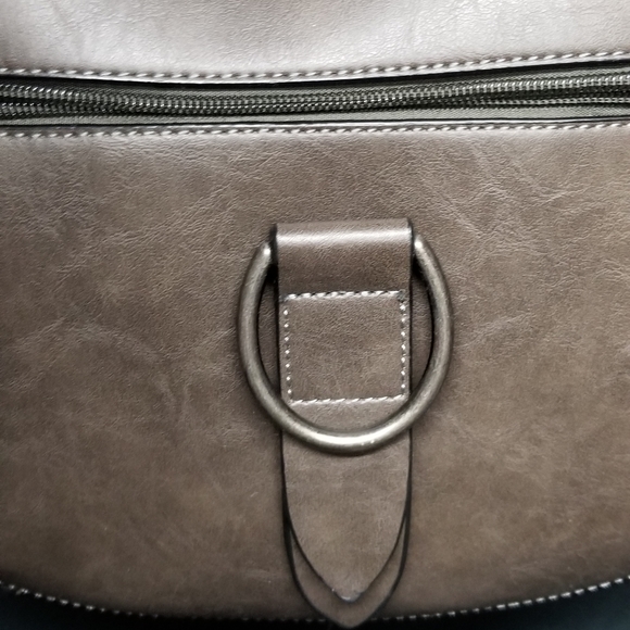 SIMPLY NOELLE  Taupe NWT Shoulder Bag - Picture 5 of 5